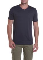 03010938_03_3-T-SHIRT-MC-DEC-V-PIMA-ESSENTIALS