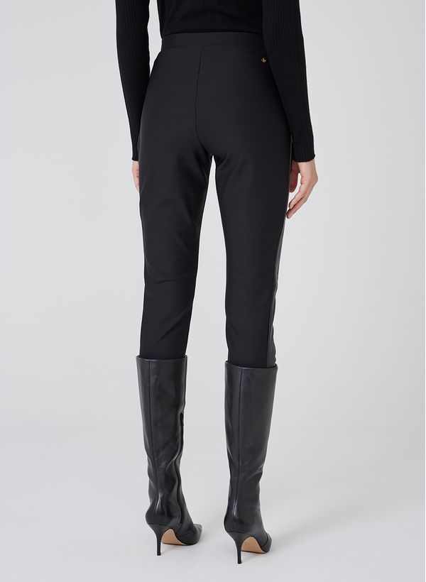 18140283_09_3-CALCA-LEGGING-COURO-DET-MALH