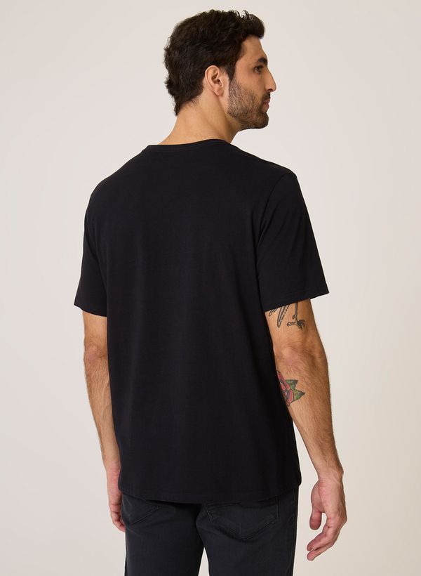 08771808_09_4-TSHIRT-V-MC-ESSENTIALS-PERE