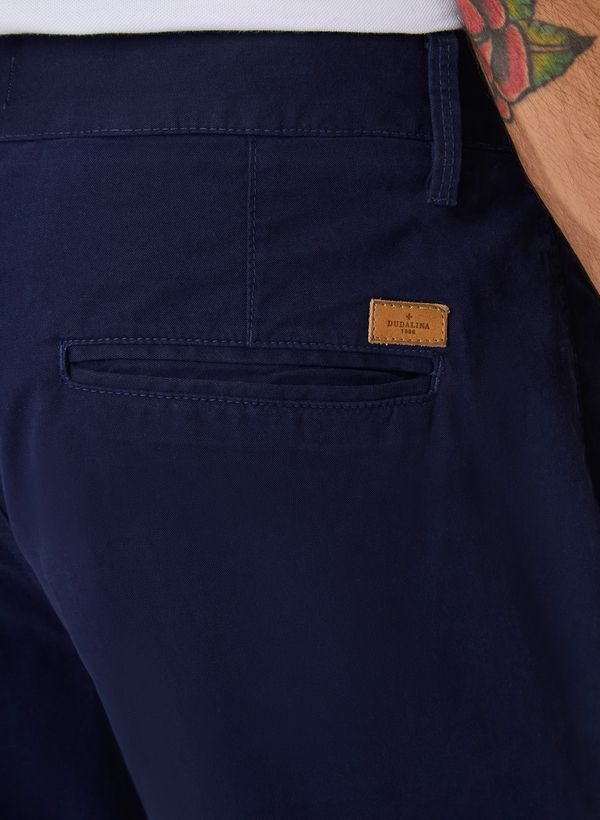 94030291_40_5-BERMUDA-COMFORT-CHINO-TINTURADA