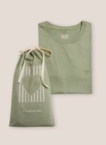 11067039_25_9-BLUSA-MC-LOGO-RELEVO