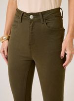 18023636_25_4-CALCA-SKINNY-DE-SARJA-COLOR