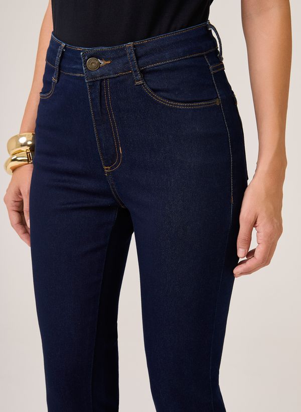 91010893_74_4-CALCA-JEANS-CIGARRETE-ESSENTIALS