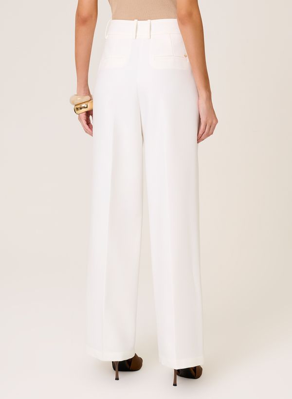 18112885_11_3-CALCA-RETA-VANESSA