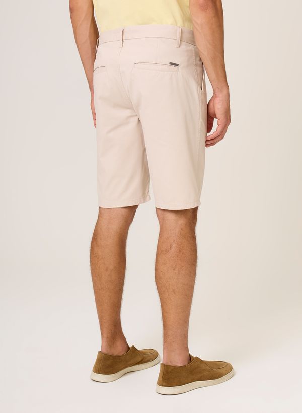 17020463_01_3-BERMUDA-RIGHT-CHINO-BASICA