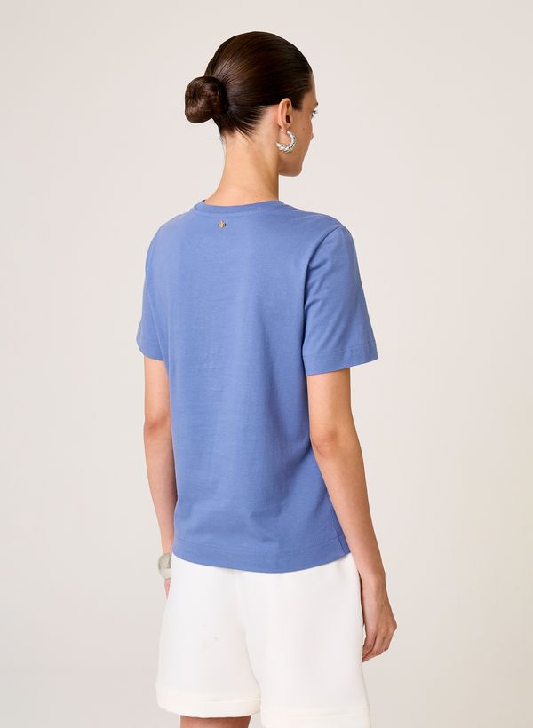 11067093_23_4-BLUSA-MC-LOGO-RELEVO