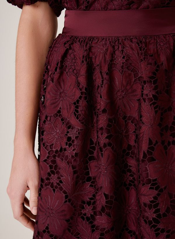 16112631_66_4-SAIA-LAISE-NATASHA